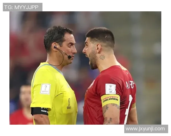 姚明与小牛队的激烈对抗背后裁判的争议判罚引发热议