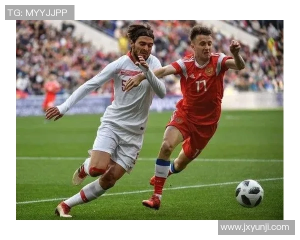 世界杯焦点战阿森纳与里昂激战成和全场瞬间回顾与分析 世界杯焦点战阿森纳与里昂激战成和全场瞬间回顾与分析