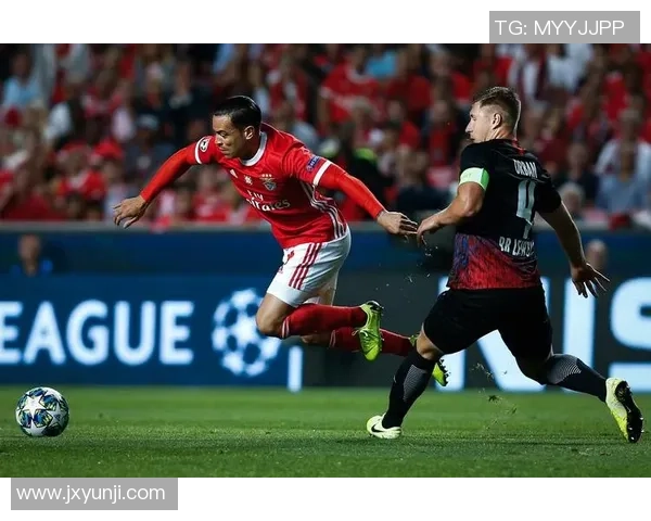 西甲激战：莱比锡与本菲卡2-2平局战术解析与精彩瞬间回顾