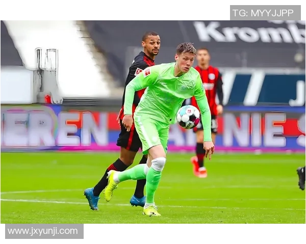 AC米兰强势战胜巴萨3-0神奇扑救成比赛转折点数据分析揭秘 AC米兰强势战胜巴萨3-0神奇扑救成比赛转折点数据分析揭秘