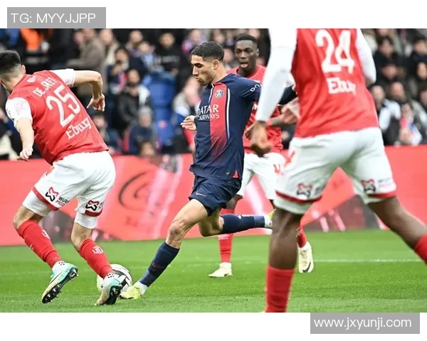 国王杯惊心动魄拜仁绝杀巴黎圣日耳曼引发争议判罚全场沸腾