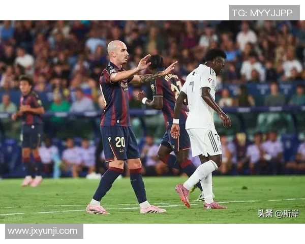 皇马友谊赛大胜那不勒斯五球狂潮引发全场热议 皇马友谊赛大胜那不勒斯五球狂潮引发全场热议